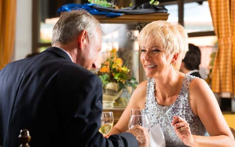 14 Interesting Social Events For Singles Over 50 Near Me