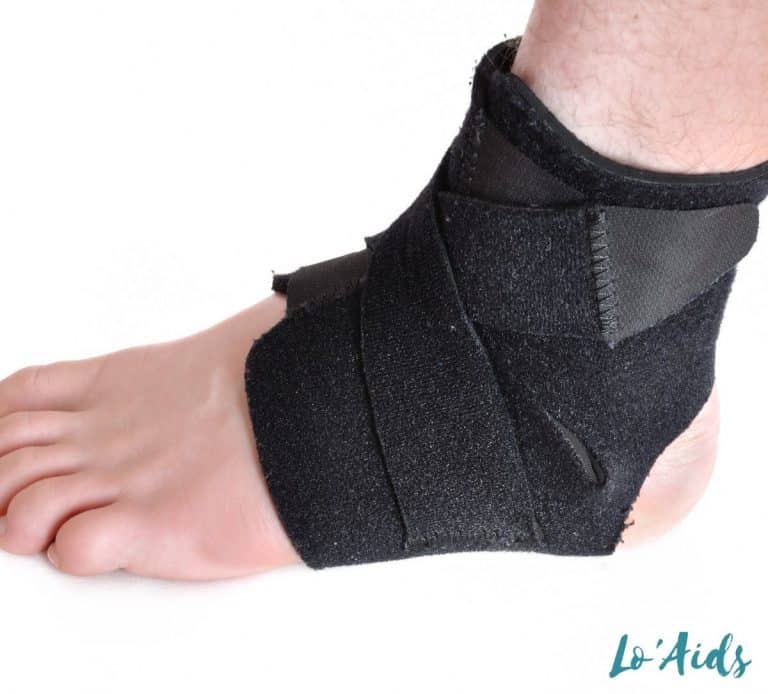 How To Wear An Ankle Brace With Shoes (With 6 Useful Tips)