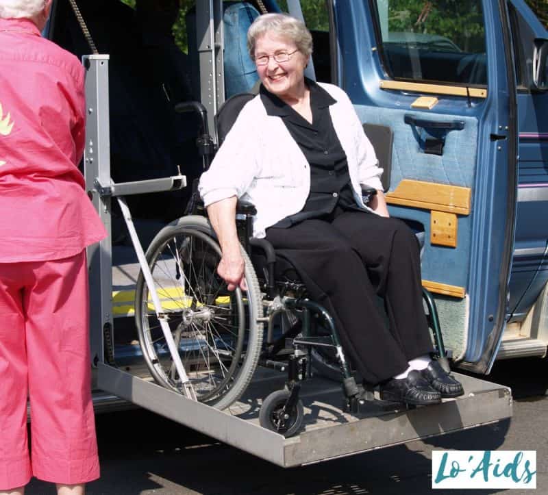 How To Remove The Wheelchair Lift From A Van? [5 Easy Steps]
